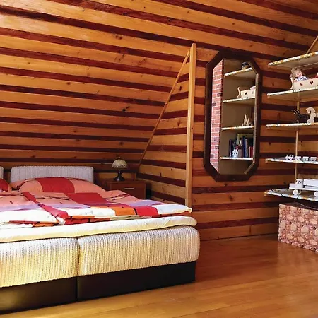 Three-bedroom Holiday In Zázrivá